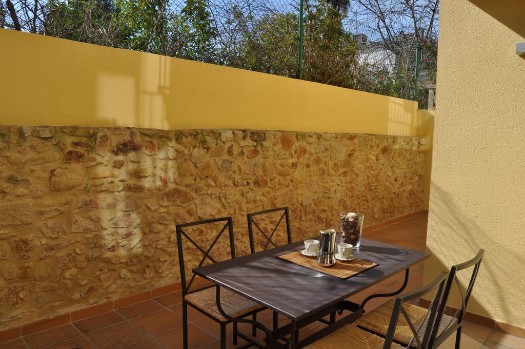 Can Tarongeta Apartments بالافروجيل المظهر الخارجي الصورة